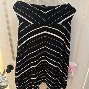Black and White Striped Off-Shoulder Strapless Dress